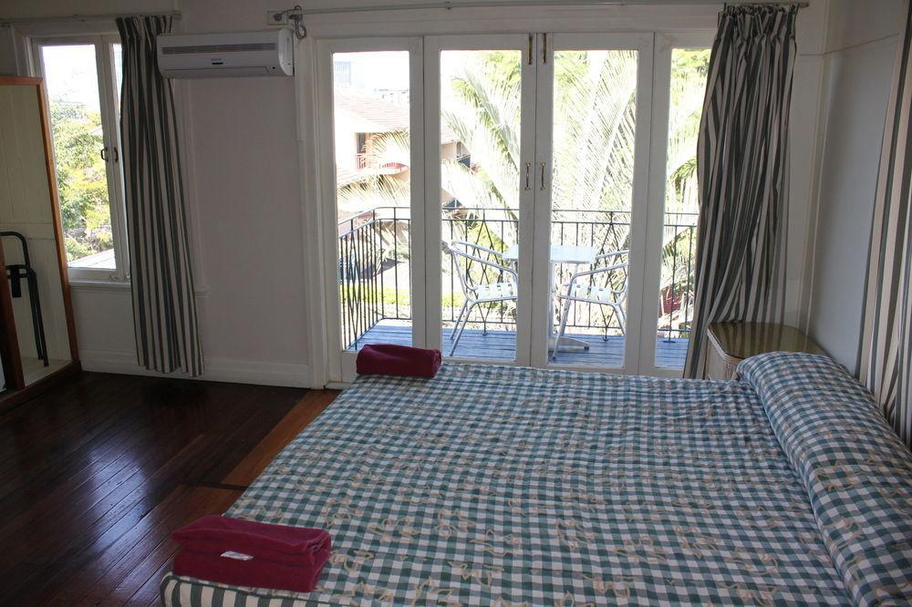 במוטל Brisbane Manor מראה חיצוני תמונה