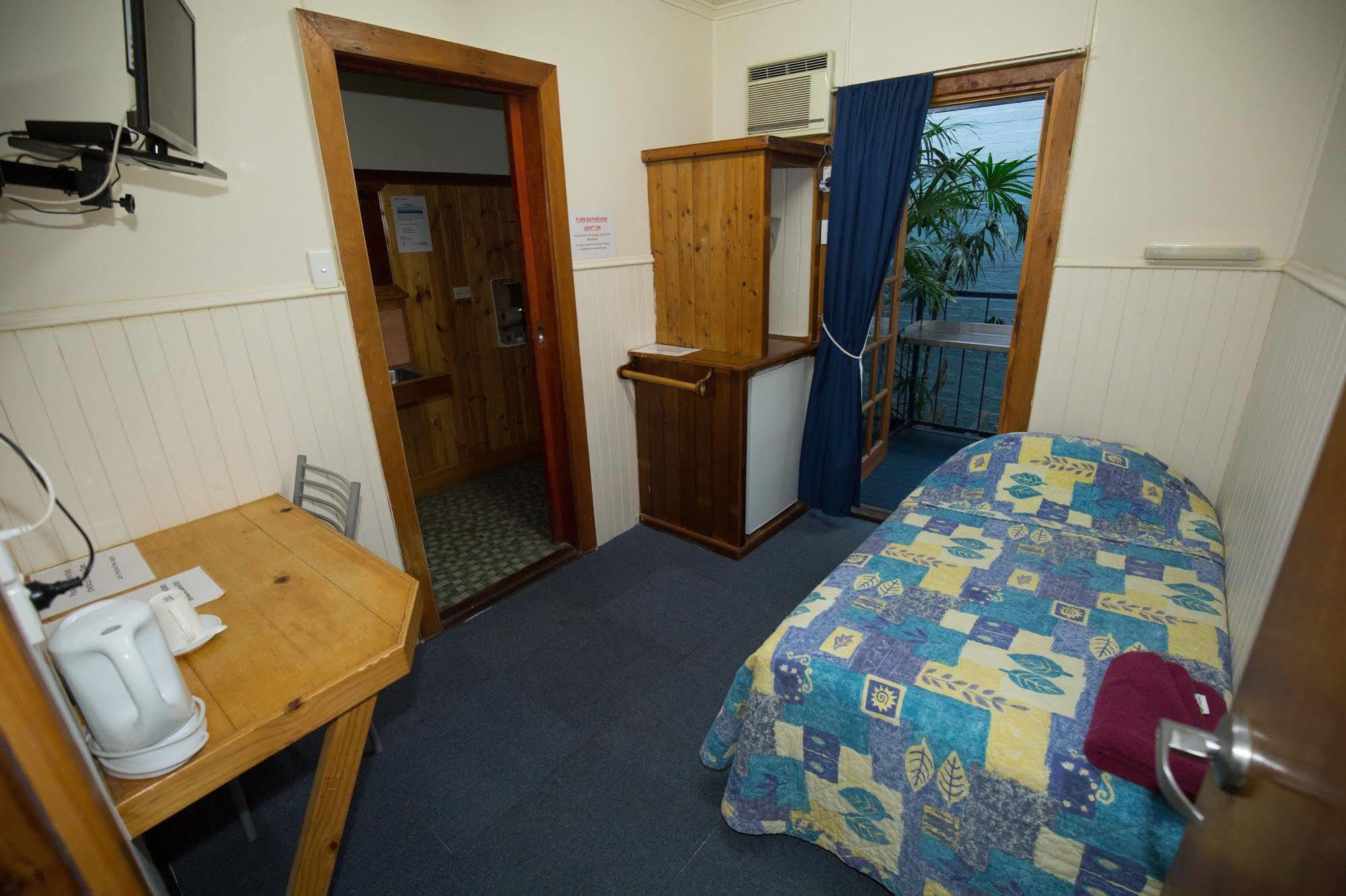 במוטל Brisbane Manor מראה חיצוני תמונה